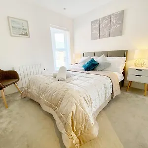  Apartment Gild House 2-bedroom Close To Town Centre